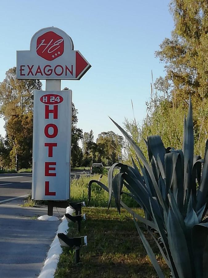 كاستيل فولتورنو Hotel Exagon Flower المظهر الخارجي الصورة